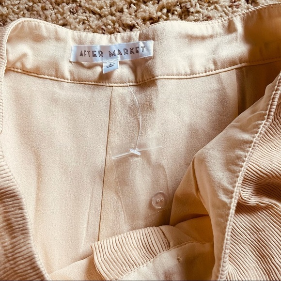 After Market | Pleated High-Waisted Shorts - Picture 5 of 5